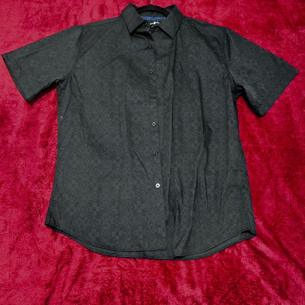 Men's Black Short Sleeve Shirt